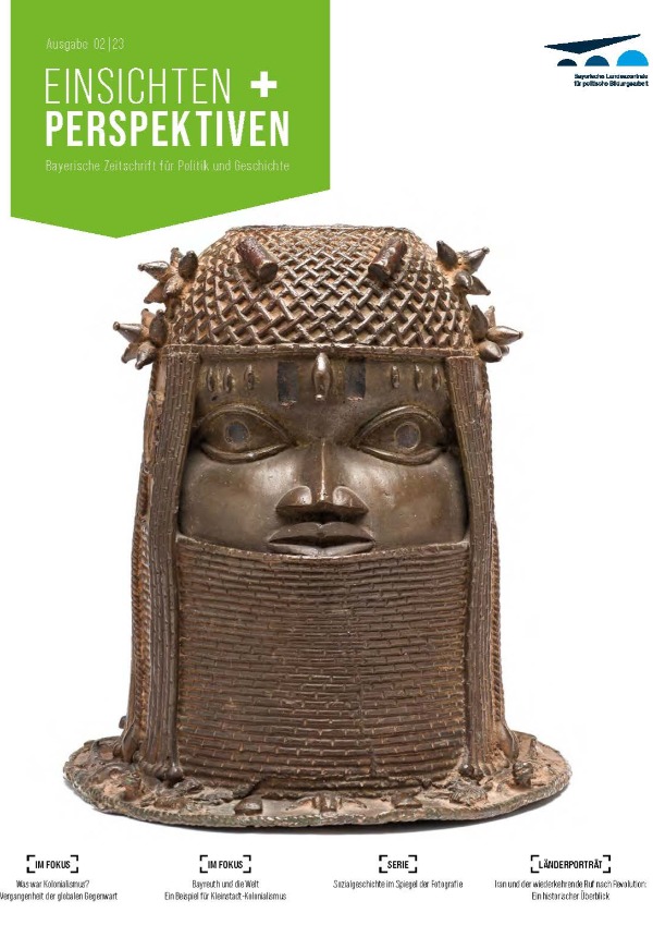 Titelbild von E+P 2/23. Abbildung einer Benin-Bronze aus dem Museum Fünf Kontinente in München: Kopf eines Obas. 
