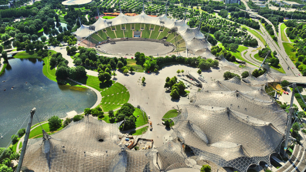 Der Olympiapark in München aus der Vogelperspektive