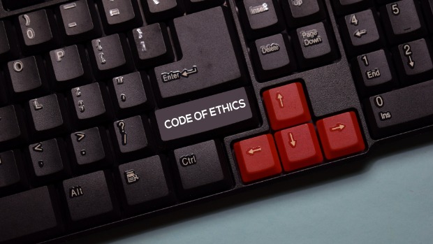 Eine Tastatur mit hervorgehobenen Buchstaben