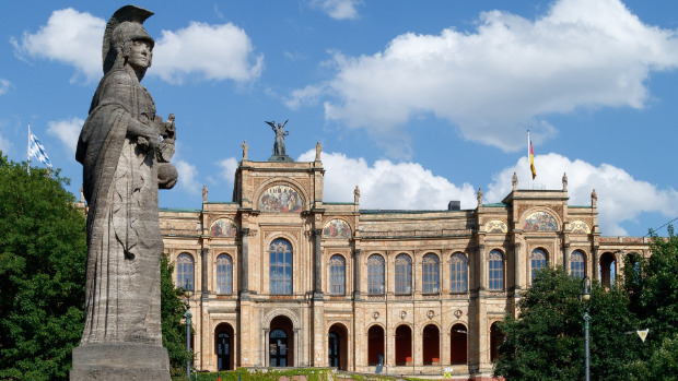 „Frauen und Männer im Dienst der bayerischen Demokratie“ - Parlamentarierprojekt III